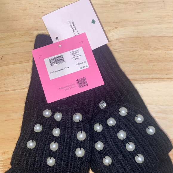 Kate Spade Pearl Pop-top Gloves - Picture 4 of 5